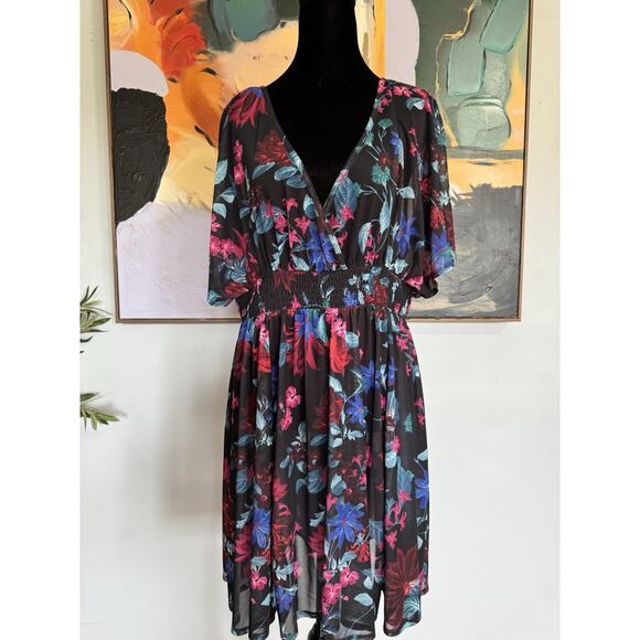 Torrid Mesh Smocked Waist Cover Up Floral Sz Large - Picture 1 of 7